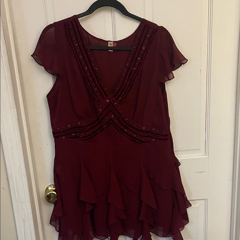 Seven7 Burgundy Chiffon Ruffle V-Neck Blouse